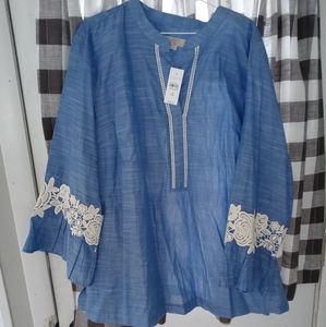 NWOT LOFT size 18 chambray top